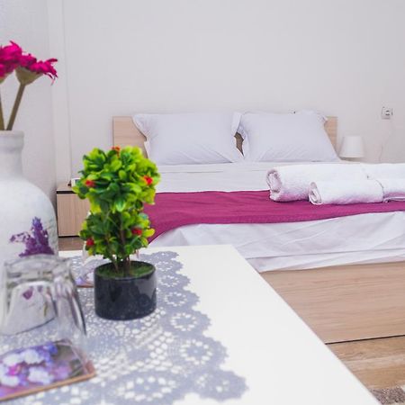 Bed & Breakfast Delikates Stojakovo Dış mekan fotoğraf