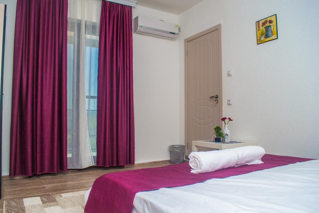 Bed & Breakfast Delikates Stojakovo Dış mekan fotoğraf