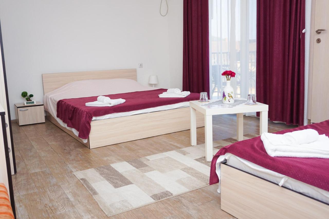 Bed & Breakfast Delikates Stojakovo Dış mekan fotoğraf