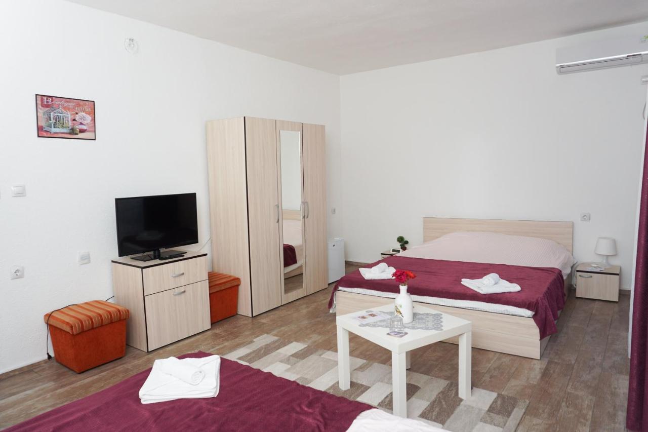 Bed & Breakfast Delikates Stojakovo Dış mekan fotoğraf