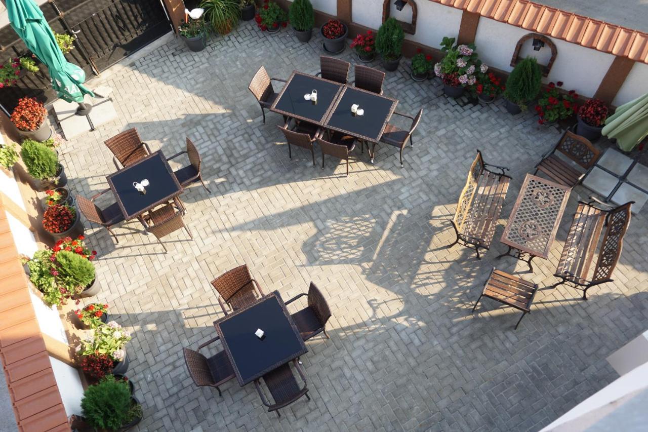 Bed & Breakfast Delikates Stojakovo Dış mekan fotoğraf
