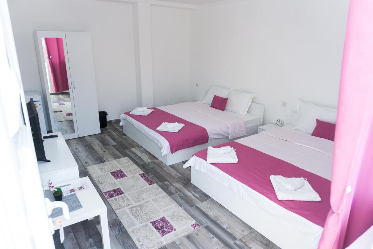 Bed & Breakfast Delikates Stojakovo Dış mekan fotoğraf
